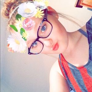 Meet your Posher, Natalie